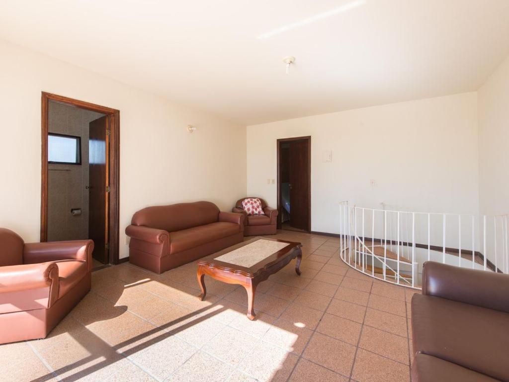Excelente Cobertura Duplex A 2 Quadras Da Praia Do Forte Com 4 Quartos Cabo Frio Exteriör bild